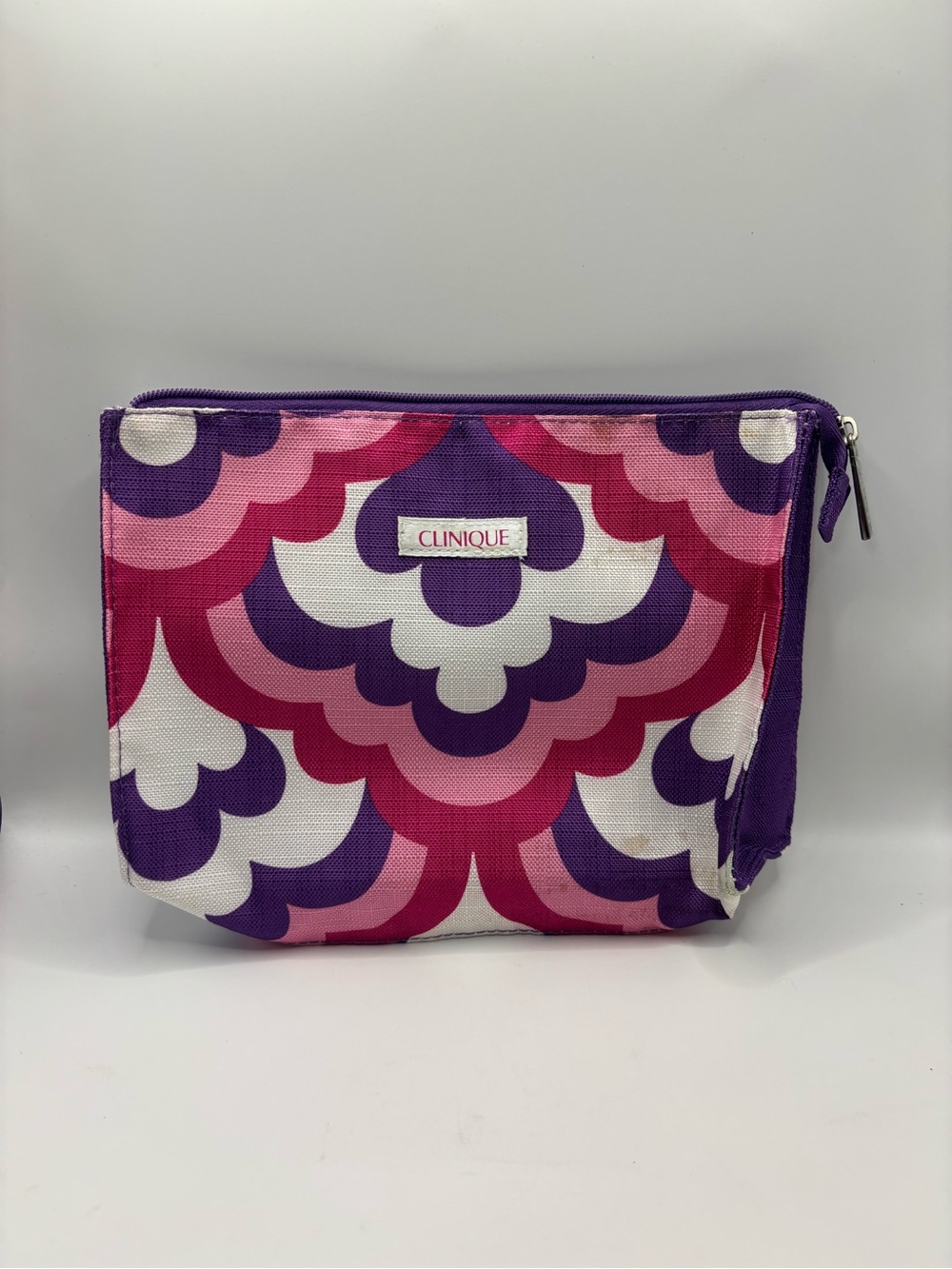Clinique Pink, Purple & White Scalloped Pattern Cosmetic Bag